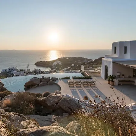 With Stunning View In Mykonos וילה *